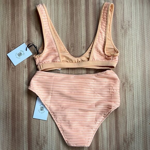 Revel Rey Francis Top and Logan Bottom Swim - Picture 9 of 15